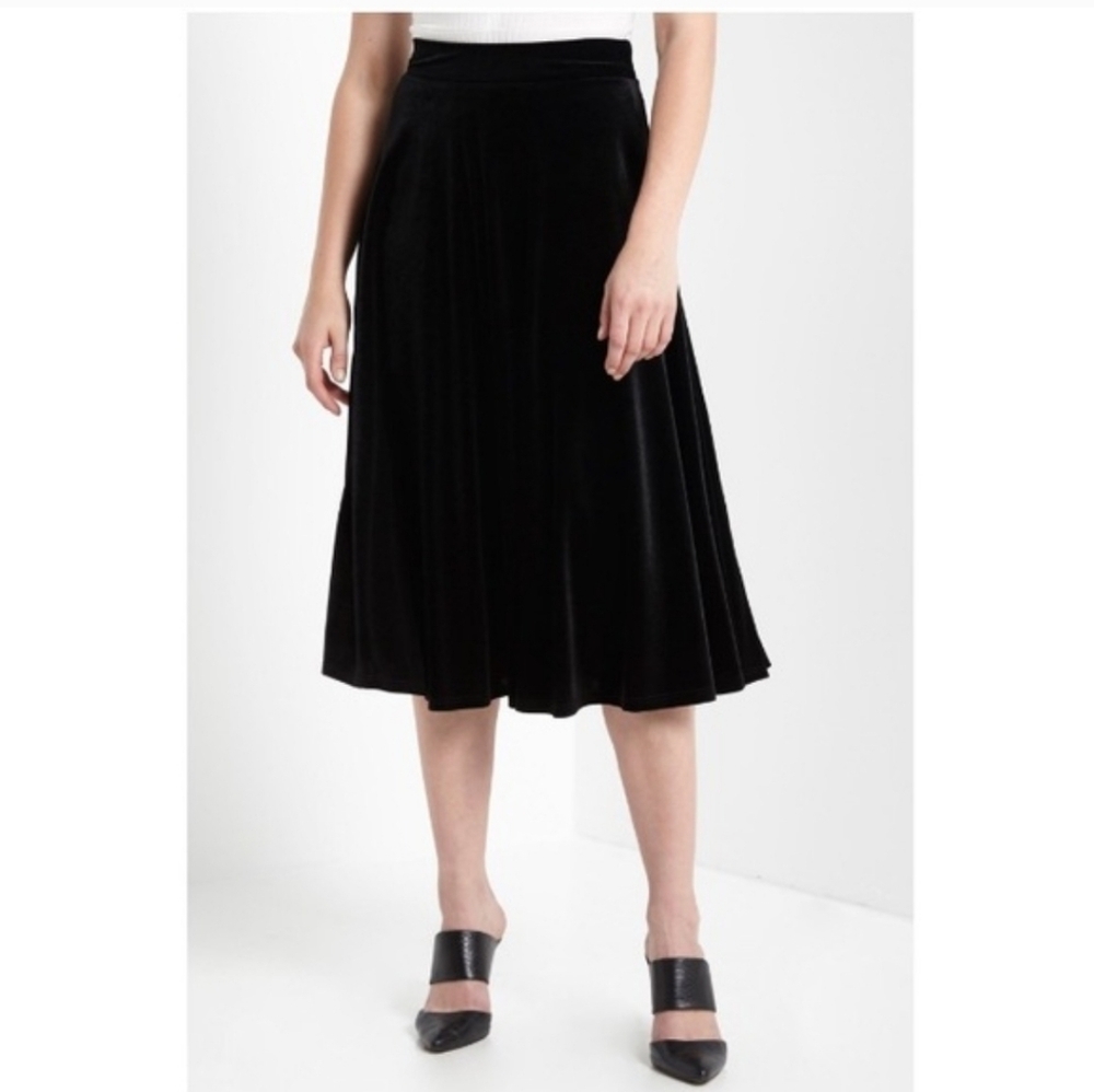 MICHAEL Michael Kors Classic Black Velvet A-Line Midi Skirt